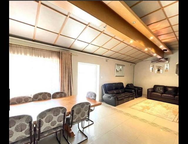 3 BEDROOM PROPERTY TO RENT IN BLUFF